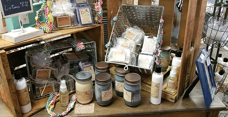 Visit the Vintage Rose on historic Route 66!